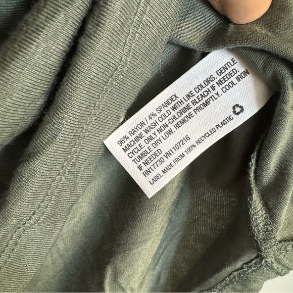 The Nines by Hatch Maternity Scoop Neck Top Size XL - Picture 2 of 5